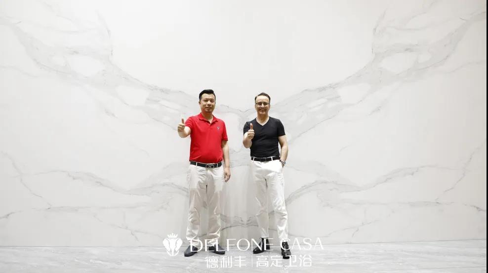 “浴”見新風(fēng)潮 | 德利豐高定衛(wèi)浴與瑞士著名設(shè)計公司簽訂戰(zhàn)略合作！